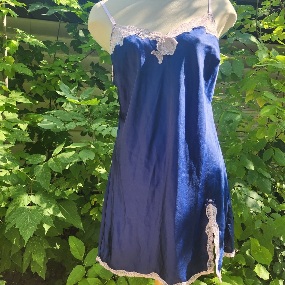 Victoria's Secret Lingerie Slip Dress Navy Blue Lace Trim‎ Large